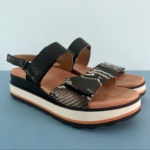 Vionic Brielle Snakeskin Platform Sandal